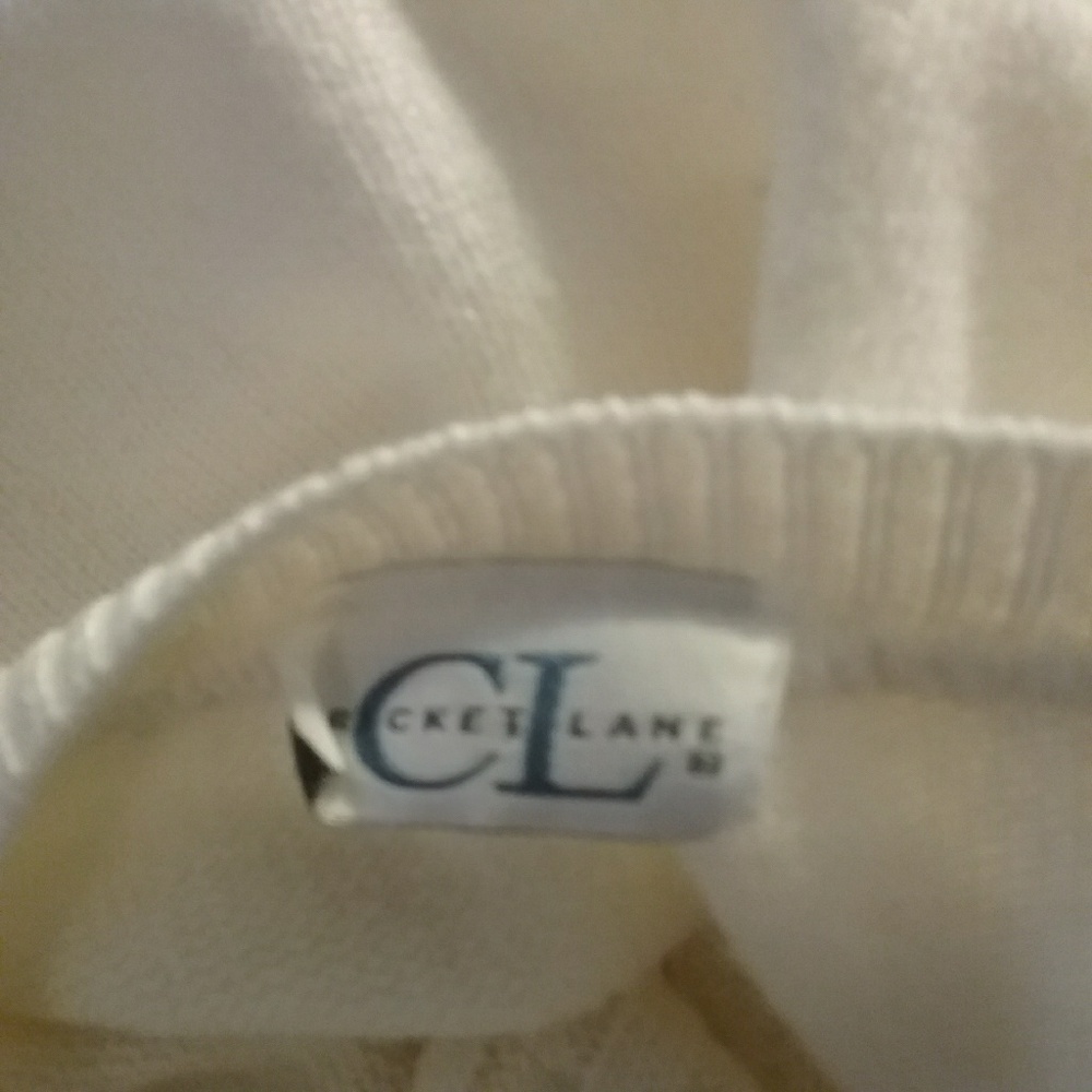 Sweater - Picture 3 of 5